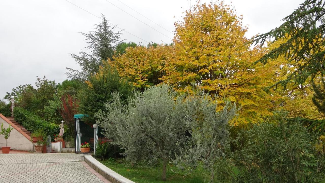 B&B La Poiana Canavaccio di Urbino Екстер'єр фото